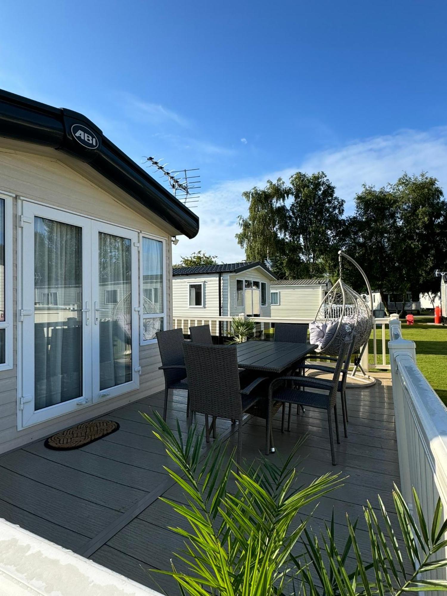 Hot Tub Retreat At Tattershall Lakes 外观 照片